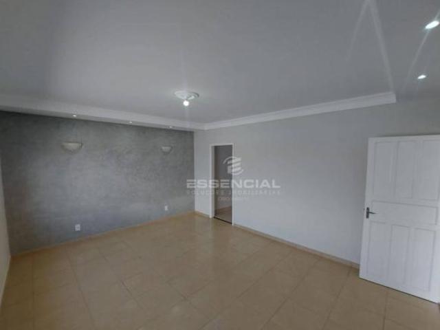 Casa venda em Região Imediata de Botucatu, Botucatu