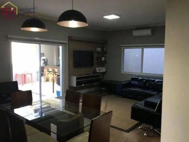 Casa venda em Região Imediata de Guaratinguetá, Região Metropolitana do Vale do Paraíba e Litoral Norte