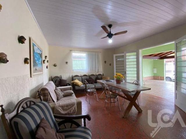 Casa venda em Balneário Forest, Caraguatatuba