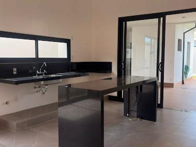 Casa venda em Holambra