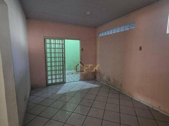 Casa venda em Região Imediata de Taubaté-Pindamonhangaba, Região Metropolitana do Vale do Paraíba e Litoral Norte