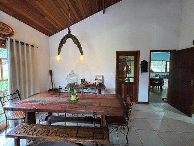 Casa venda em Guararema