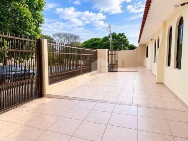 Casa venda em Região Geográfica Imediata de Maringá, Maringá