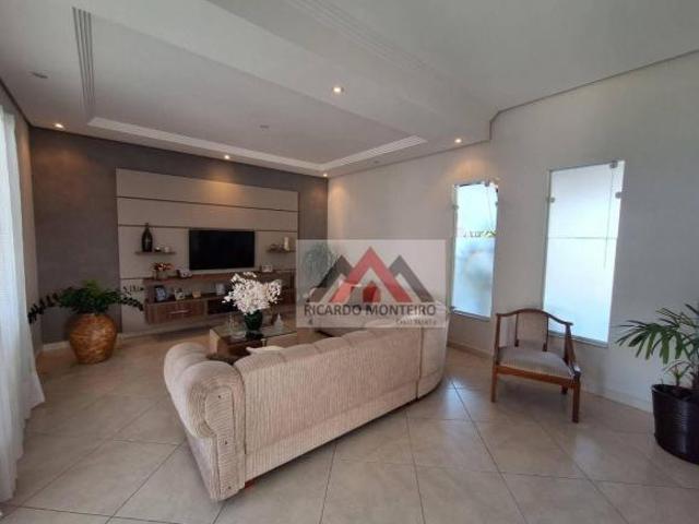 Casa venda em Região Imediata de Taubaté-Pindamonhangaba, Região Metropolitana do Vale do Paraíba e Litoral Norte