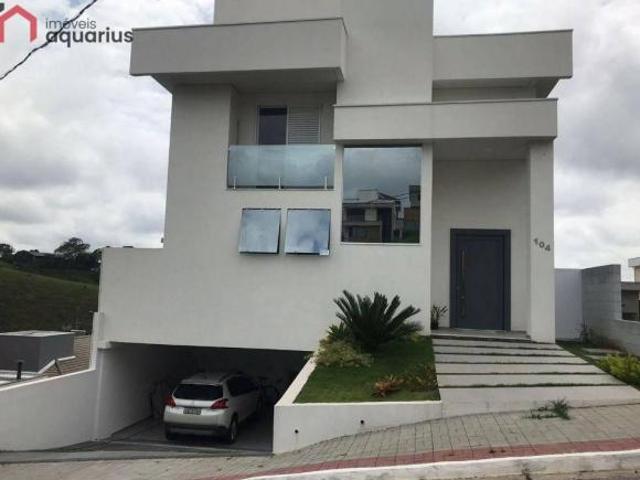 Casa venda em Região Imediata de São José dos Campos, Região Metropolitana do Vale do Paraíba e Litoral Norte