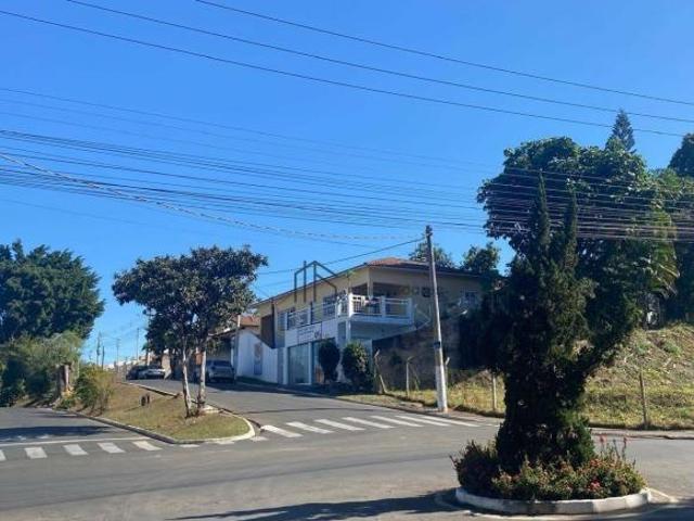 Casa venda em Holambra