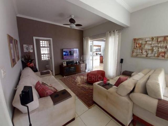 Casa venda em Jaú