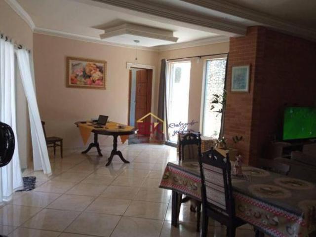 Casa venda em Região Imediata de Guaratinguetá, Região Metropolitana do Vale do Paraíba e Litoral Norte