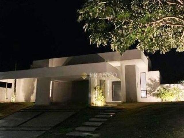 Casa venda em Região Imediata de Taubaté-Pindamonhangaba, Região Metropolitana do Vale do Paraíba e Litoral Norte