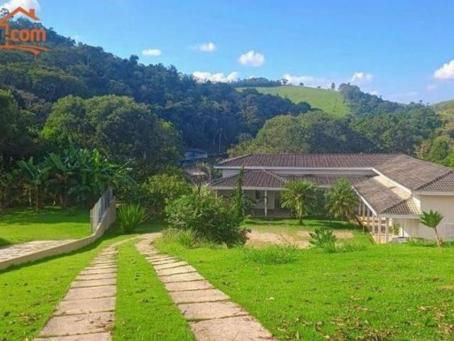 Casa venda em Região Imediata de São José dos Campos, Região Metropolitana do Vale do Paraíba e Litoral Norte