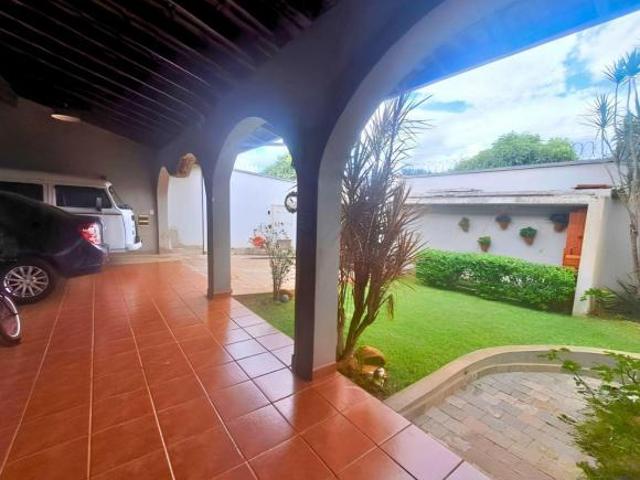 Casa venda em Chácara Peccioli, Jaú