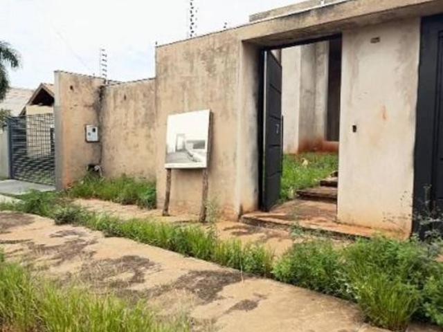 Casa venda em Naviraí