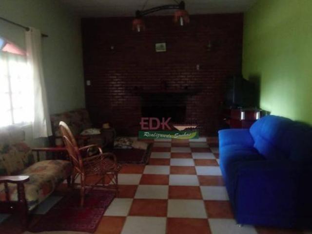 Casa venda em Região Imediata de Taubaté-Pindamonhangaba, Região Metropolitana do Vale do Paraíba e Litoral Norte