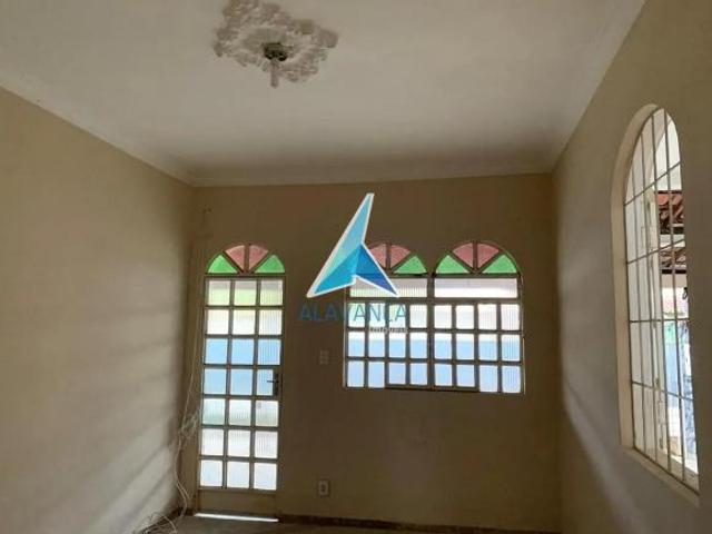 Casa venda em Governador Valadares
