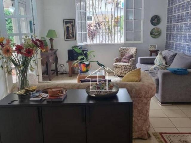 Casa venda em Região Imediata de São José dos Campos, Região Metropolitana do Vale do Paraíba e Litoral Norte