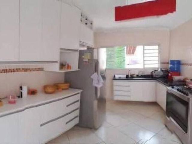Casa venda em Região Imediata de São José dos Campos, Região Metropolitana do Vale do Paraíba e Litoral Norte