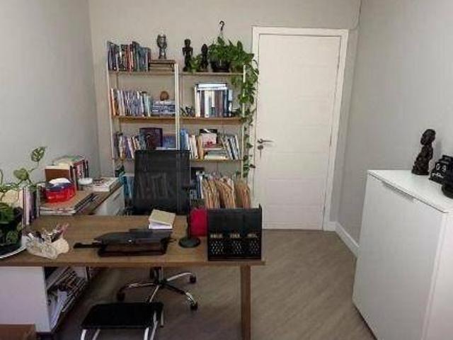 Casa venda em Região Imediata de São José dos Campos, Região Metropolitana do Vale do Paraíba e Litoral Norte