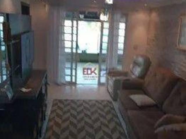Casa venda em Região Imediata de Taubaté-Pindamonhangaba, Região Metropolitana do Vale do Paraíba e Litoral Norte