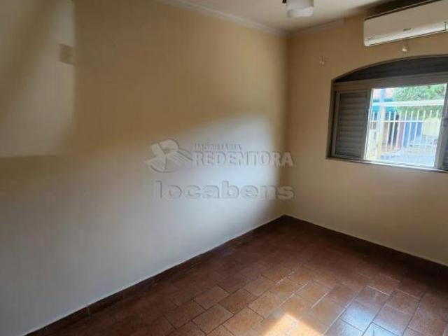 Casa venda em Região Imediata de São José do Rio Preto, Região Metropolitana de São José do Rio Preto
