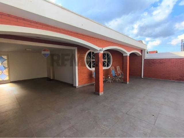 Casa aluguel em Região Imediata de Botucatu, Botucatu