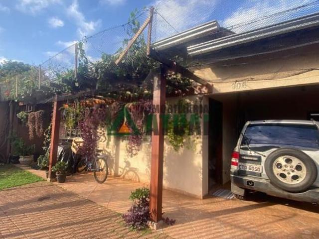 Casa venda em Região Geográfica Imediata de Londrina, Londrina