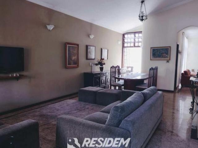 Casa venda em Região Imediata de Bauru, Bauru