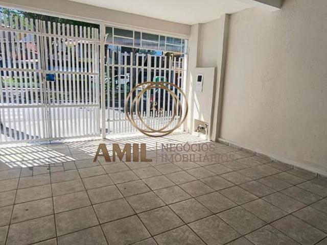 Casa venda em Região Imediata de São José dos Campos, Região Metropolitana do Vale do Paraíba e Litoral Norte