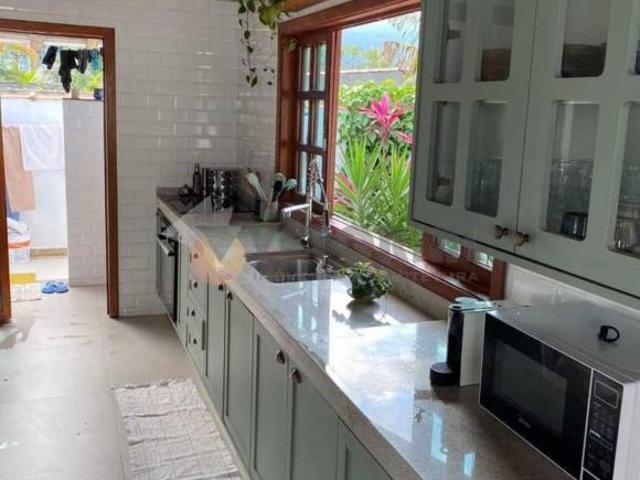 Casa venda em Região Imediata de Caraguatatuba-Ubatuba-São Sebastião, Região Metropolitana do Vale do Paraíba e Litoral Norte