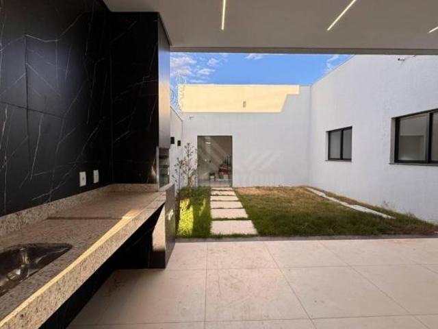 Casa venda em Região Geográfica Imediata de Montes Claros, Montes Claros