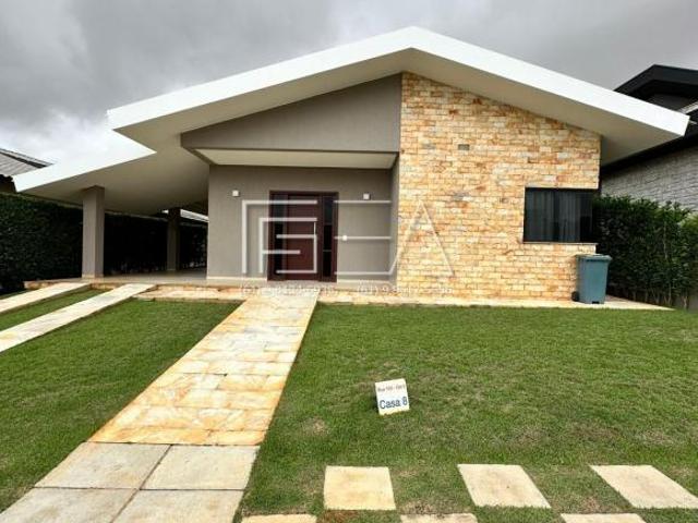 Casa venda em Região Geográfica Imediata de Águas Lindas de Goiás, Região Integrada de Desenvolvimento do Distrito Federal e Entorno