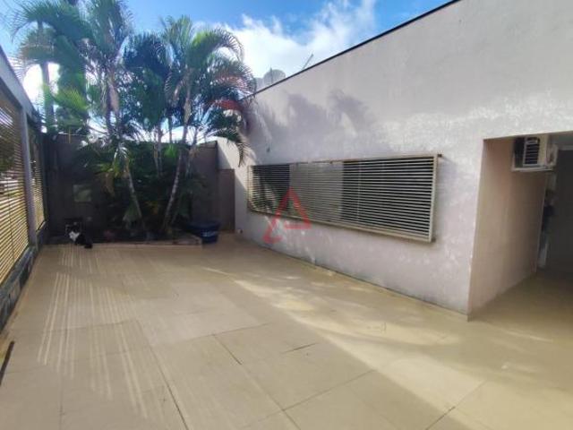 Casa venda em Região Geográfica Imediata de Londrina, Londrina