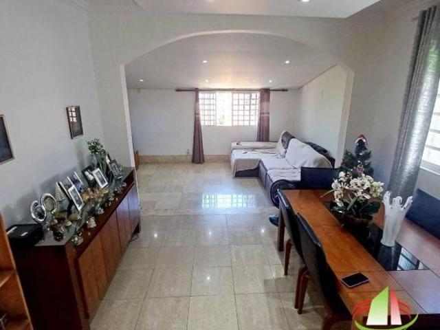 Casa venda em Região Geográfica Imediata de Belo Horizonte, Região Metropolitana de Belo Horizonte