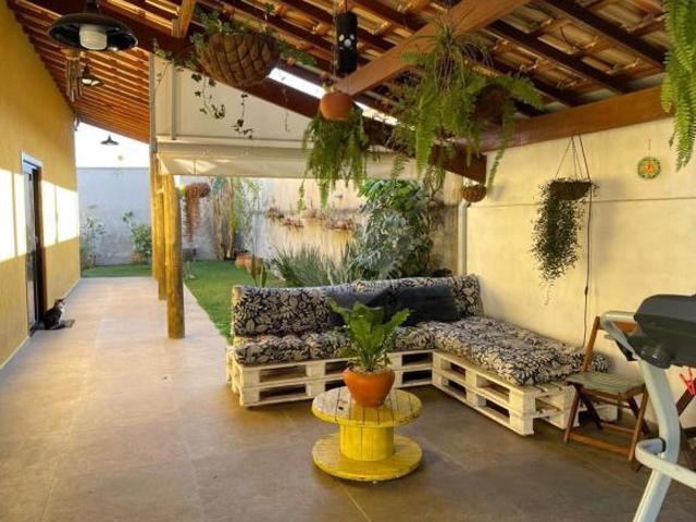 Casa venda em Região Imediata de Taubaté-Pindamonhangaba, Região Metropolitana do Vale do Paraíba e Litoral Norte