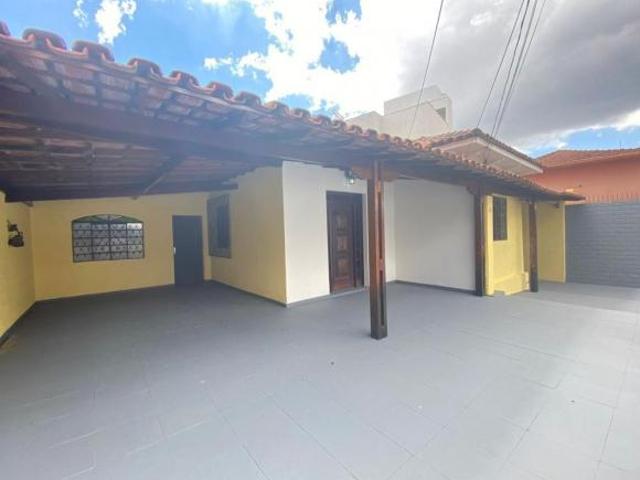 Casa venda em Região Geográfica Imediata de Belo Horizonte, Região Metropolitana de Belo Horizonte