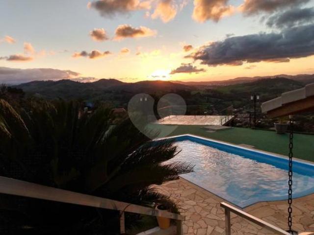 Casa venda em Região Imediata de Amparo, Monte Alegre do Sul