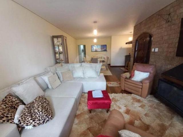 Casa venda em Região Imediata de São José dos Campos, Região Metropolitana do Vale do Paraíba e Litoral Norte