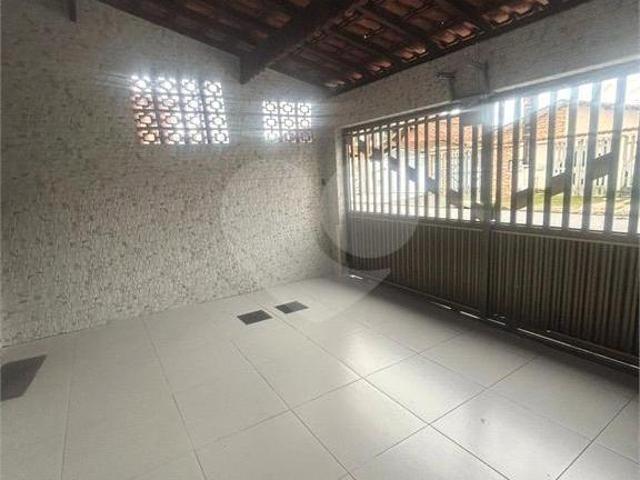 Casa venda em Região Imediata de Santos, Região Metropolitana da Baixada Santista