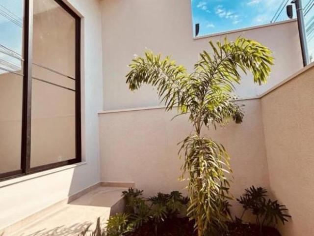 Casa venda em Jardim Zinoca, Varginha