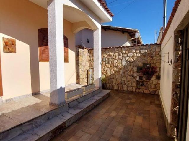 Casa venda em Região Geográfica Imediata de Varginha, Varginha