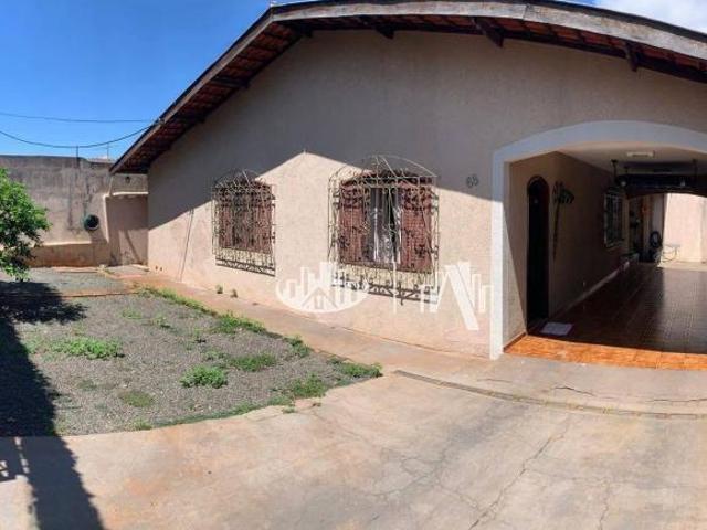 Casa venda em Região Geográfica Imediata de Londrina, Londrina