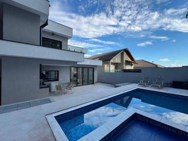 Casa venda em Jandira