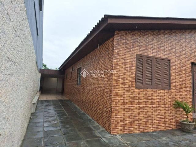 Casa aluguel em Região Geográfica Imediata de Porto Alegre, Região Metropolitana de Porto Alegre