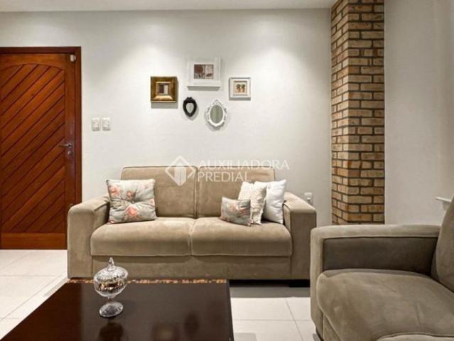 Casa aluguel em Região Geográfica Imediata de Florianópolis, Biguaçu