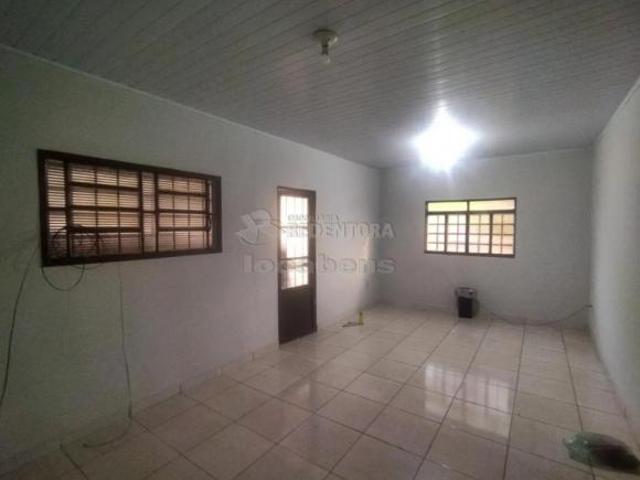 Casa venda em Região Imediata de São José do Rio Preto, Região Metropolitana de São José do Rio Preto