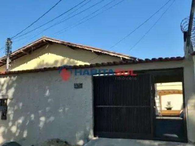 Casa aluguel em Região Geográfica Imediata de Goiânia, Goiânia