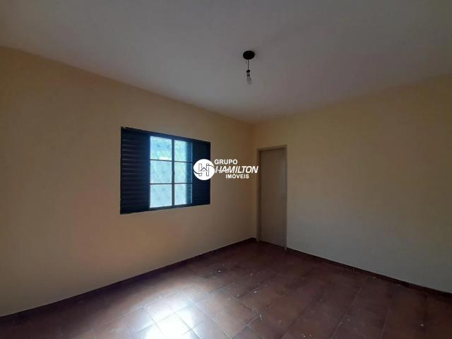 Casa aluguel em Vila Teixeira, Alfenas