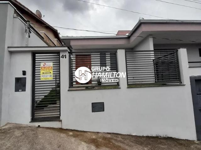 Casa aluguel em Machado, Região Geográfica Intermediária de Varginha