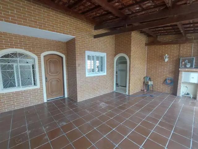 Casa aluguel em Região Imediata de São José dos Campos, Região Metropolitana do Vale do Paraíba e Litoral Norte
