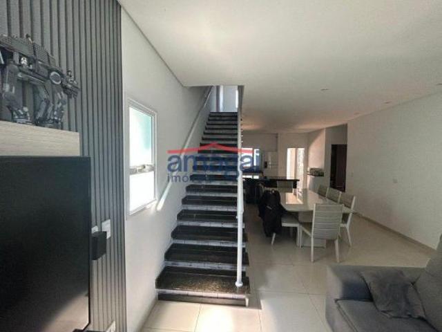 Casa venda em Região Imediata de São José dos Campos, Região Metropolitana do Vale do Paraíba e Litoral Norte