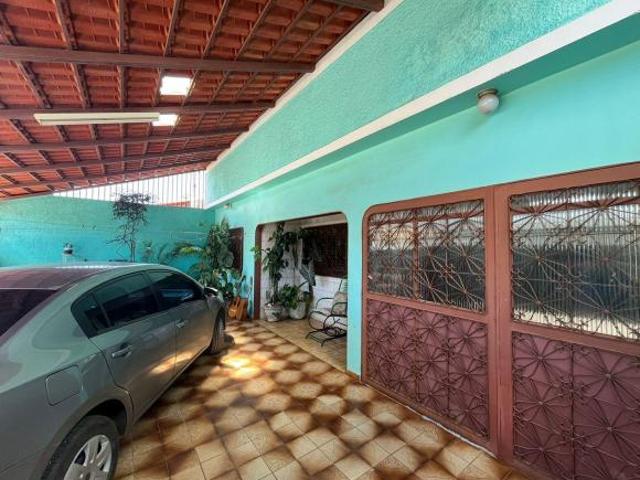 Casa venda em Região Geográfica Imediata do Distrito Federal, Região Integrada de Desenvolvimento do Distrito Federal e Entorno